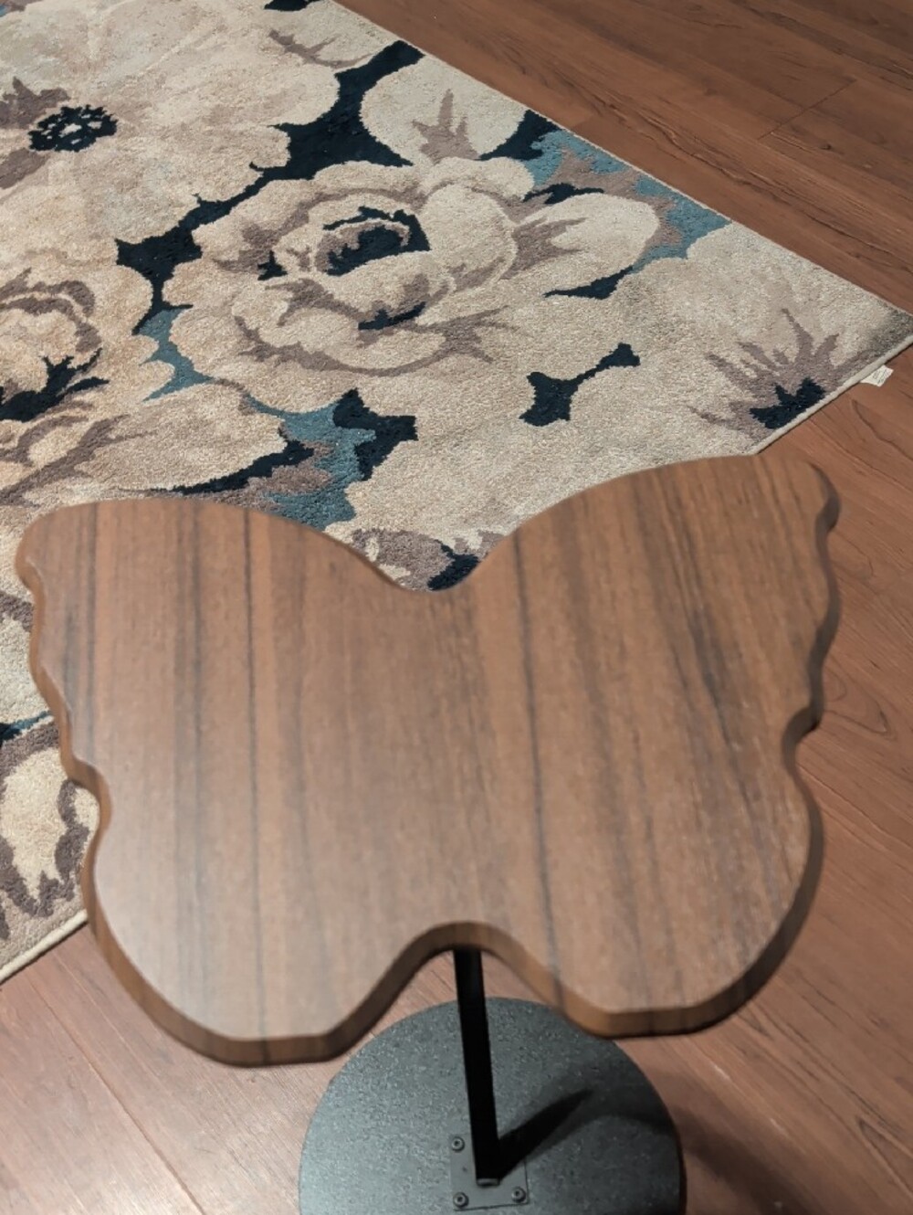Butterfly Table - Picture 6 of 7